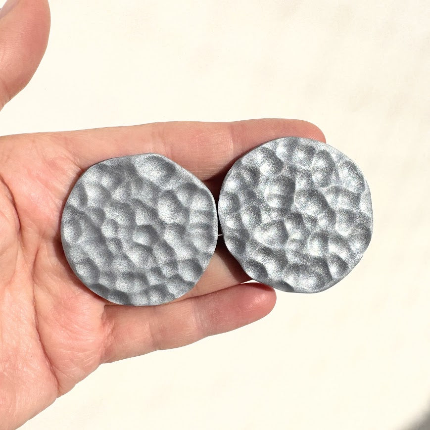 Círculo L Martillado