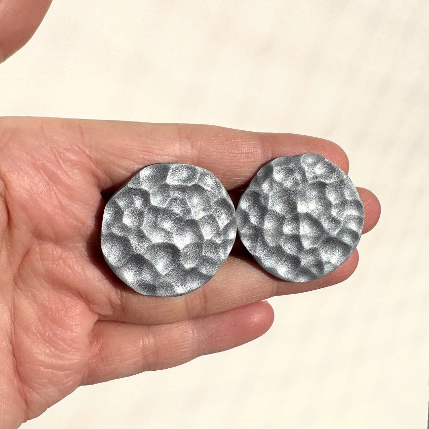 Círculo M Martillado