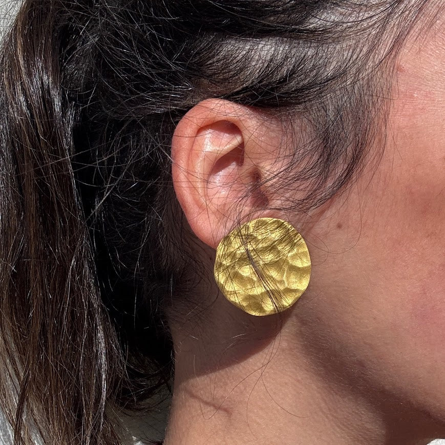 Círculo M Martillado